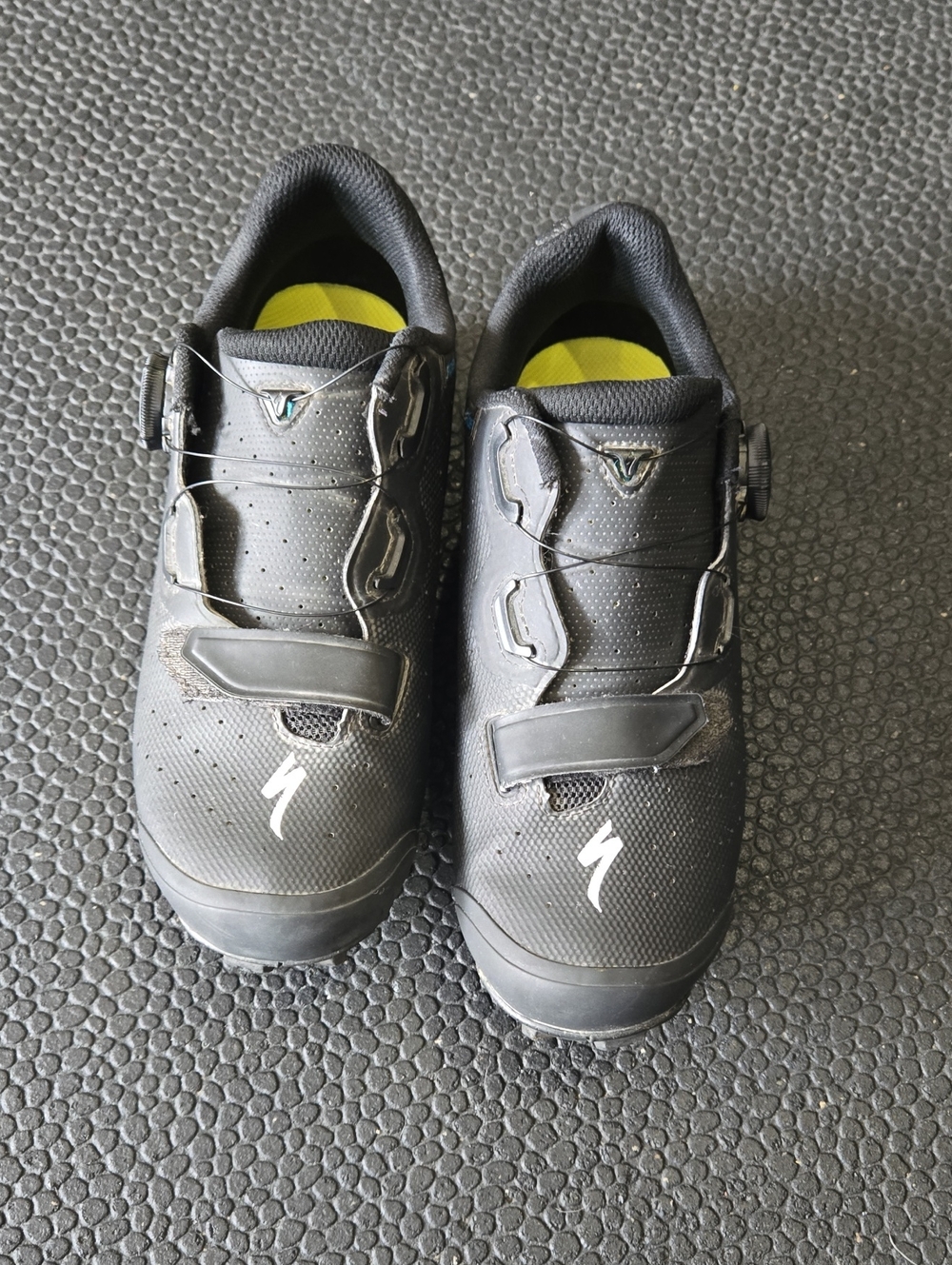Specialized Bike Shoes in Black